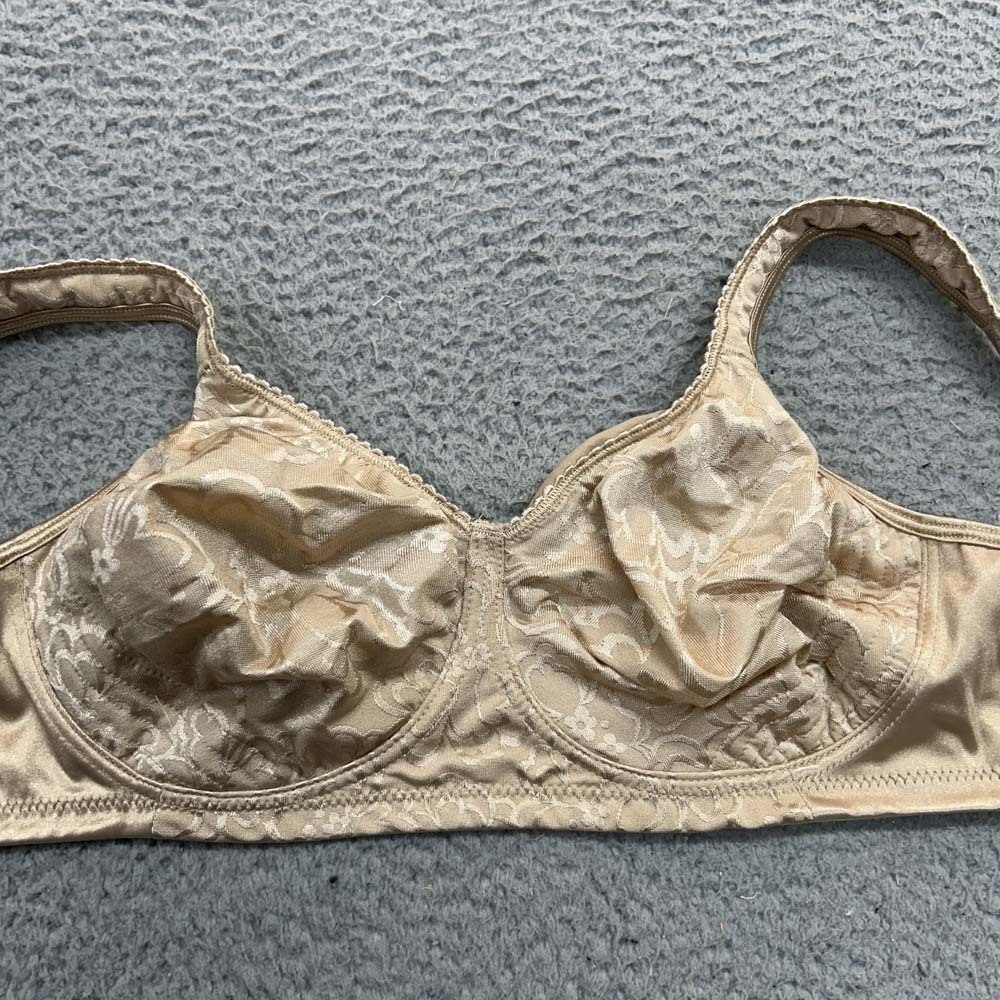Playtex Bra 38C T-Shirt Bra 4745 Ultimate Lift and Support